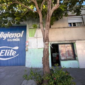 Galpon / Deposito En Paysandú, Dentro De La Ciudad