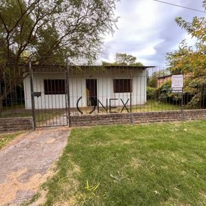 Casa En Paysandú, Dentro De La Ciudad