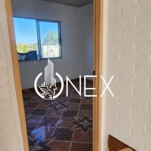 Se Alquila Casa En Neptunia Sur.