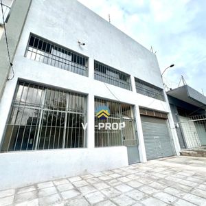Alquiler Local Comercial Deposito Parque Batlle