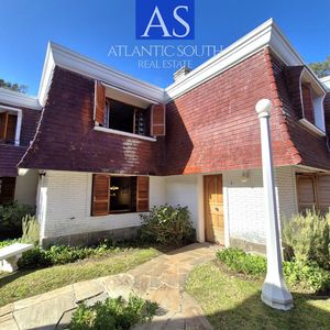 Oportunidad Venta Casa 2 Dormitorios Playa Mansa Cochera Y Parrillero