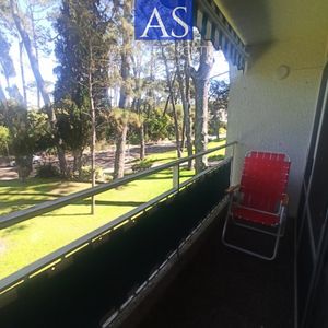Apartamento 1 Dormitorios Con Cochera En Playa Mansa