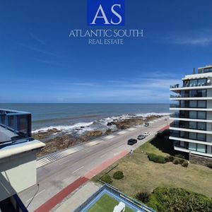 Oportunidad 3 Dormitorios + Servicio Y Gran Terraza Con Parrillero Propio En Playa Brava Punta Del Este