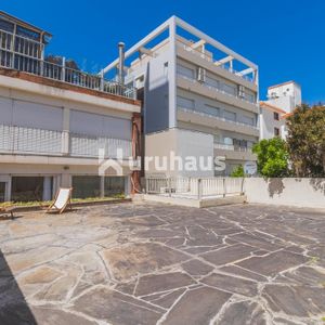 Alquiler Apartamento Dos Dormitorios Peninsula Edificio Kennedy