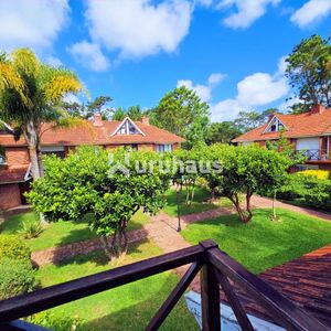 Casa En Venta En Complejo Residencial - Playa Mansa