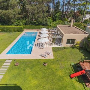 Venta Apartamento Dos Dormitorios Punta Del Este Edificio Rincon Del Bosque