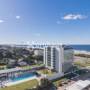 Venta Apartamento Tres Dormitorios Punta Del Este Edificio Look Brava