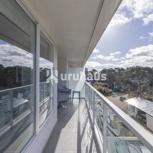 Venta Apartamento Dos Dormitorios Punta Del Este Edificio Yoo