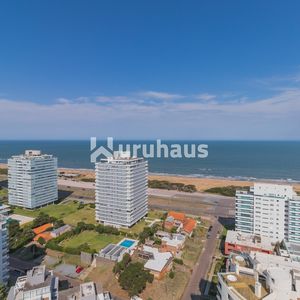 Venta Apartamento Tres Dormitorios Punta Del Este Edficio Wind Tower