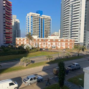 Venta Apartamento Dos Dormitorios Punta Del Este Edificio Puntamar
