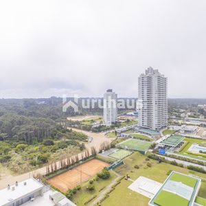 Venta Apartamento Un Dormitorio Punta Del Este Edificio Trump Tower