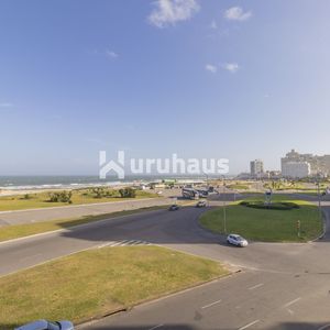 Venta Departamento Primera Linea Playa Brava Punta Del Este