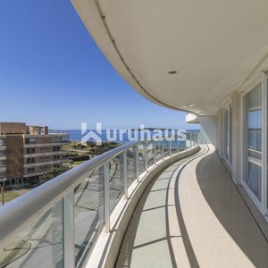 Venta Departamento 4 Dormitorios Edificio Aquarella Playa Mansa