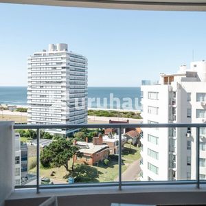 Wind Tower - Amplio Y Calido