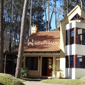 Venta Casa Tres Dormitorios Solanas
