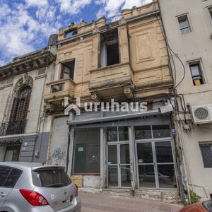 Venta Casa A Reciclar En Centro De Montevideo