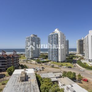 Venta Departamento Playa Brava Forest Tower 1