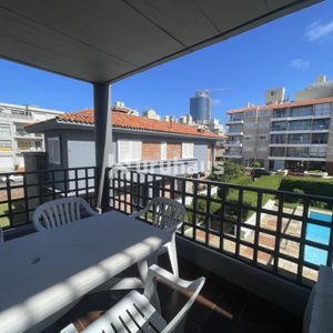 Edificio Frente Al Mar, Gran Terraza, Buena Orientacion Solar