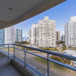 Venta Apartamento Cuatro Dormitorios Punta Del Este Edificio Forest Tower I