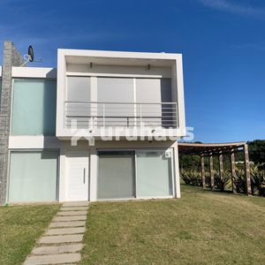 Alquiler Casa Tres Dormitorios Punta Del Este Silente