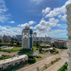 Venta Apartamento 3 Dormitorios Con Vista Al Mar