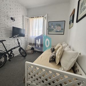 Apartamento En Península.  2 Dormitorios 1 Baño. Oportunidad.