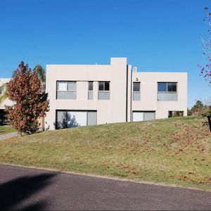Venta Casa 4 Dormitorios En Carmel