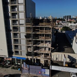 Venta Apartamento En Construccion 2 Dormitorios+ Amenities Ley Vis - Tres Cruces