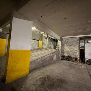 Venta De Cochera De 15m2 En Centro Con Porteria 24hrs