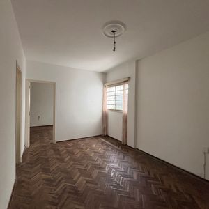 Alquiler Apartamento 2 Dormitorios Y Patio En Aguada Sin Gasto Comunes