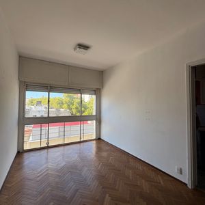 Alquiler Apartamento 1 Dormitorio En Centro Vivienda O Consultorio