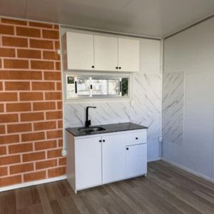 Alquiler Casa A Estrenar 1 Dormitorio En El Centro De Colon Patio Entrada De Auto Sin Gastos Comunes