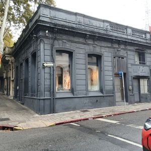 Apartamento Reciclado En Alquiler 2 Dormitorios Sin Gastos Comunes En Cordón Sur