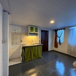 Alquiler Monoambiente Y Patio En Malvin Sin Gastos Comunes