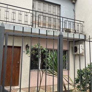Alquiler Casa Ph Frente 3 Dormitorios 2 Baños Patio Galpon Parrillero Sin Gc
