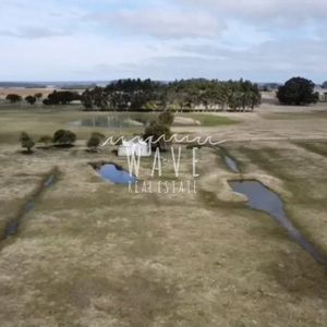 Chacra De 7.6 Hectáreas Sobre Ruta 10