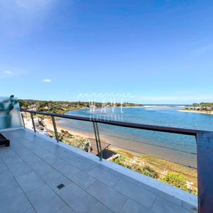 Penthouse En Alquiler En Exclusiva Torre Delamar.