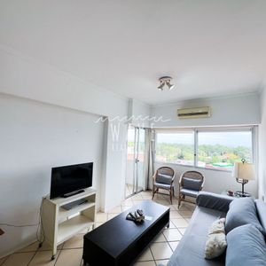 Alquiler Anual, Apartamento De 2 Dormitorios En Roosevelt, Punta Del Este