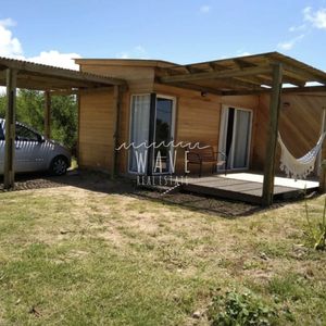 Venta De Casa De 1 Dormitorio En El Chorro, Manantiales