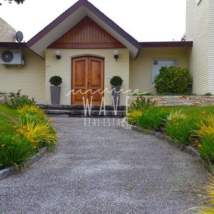 Venta De Casa De 4 Dormitorios En Mansa,punta Del Este, Totalmente Reciclada.