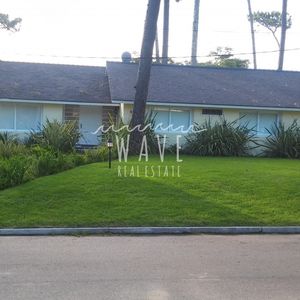 Casa En Venta, Playa Mansa, Punta Del Este, Uruguay.