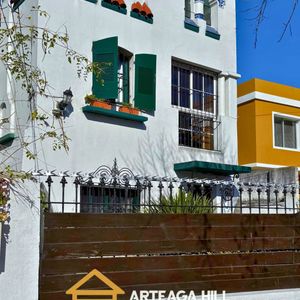 Venta | Encantadora Casa De 3 Dormitorios En Prado Con Fondo, Barbacoa Y Garage – ¡301 M² Para Disfrutar!