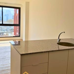 Venta | Apartamento A Estrenar 1 Dormitorio Con Terraza | Centro Sur | Gasto De Conexiones/ocupación Incluida