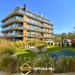Alquiler| Apartamento Premium En Barra De Carrasco | Frente Al Mar Y Amenities Exclusivos