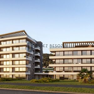 Apartamento 2 Dormitorios 2 Baños En Piriapolis - Edificio Grand Bay II Ss110 - En Pozo