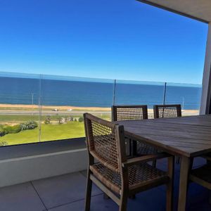 Apartamento En Venta C/ Cochera En P. Ballena