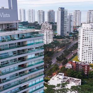 Apartamento En Venta C/ Cochera En Aidy Grill