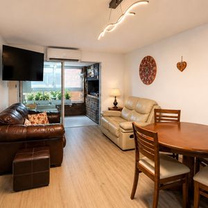 Apartamento En Venta C/ Cochera En Playa Mansa