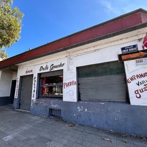 Venta Con Renta Gran Local Comercial Con Vivienda La Teja