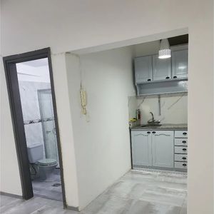 Venta Con Renta Apartamento 1 Dormitorio La Comercial Patio